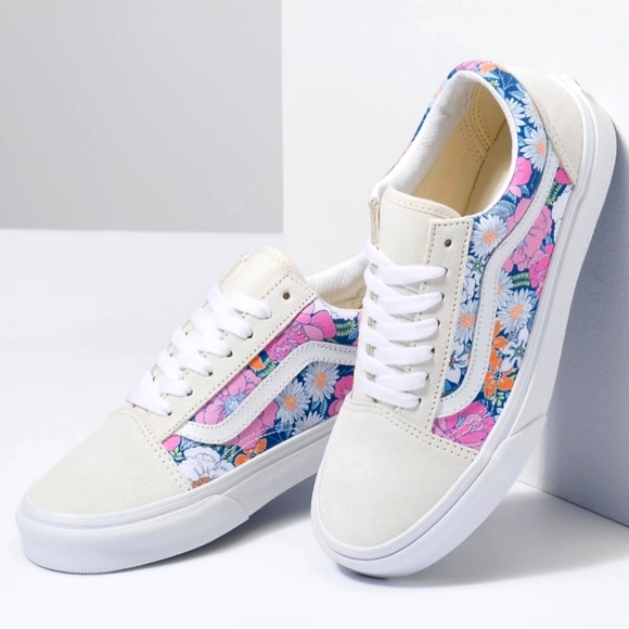 Vans Old Skool 🌼🌸Retro Floral 🌸🌼 *NIB* - Picture 2 of 9